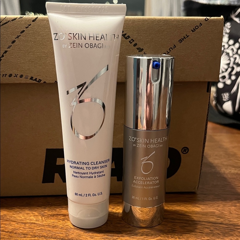 ZO Hydrating Cleanser (60mL) and ZO Exfoliation Accelerator (30mL)
